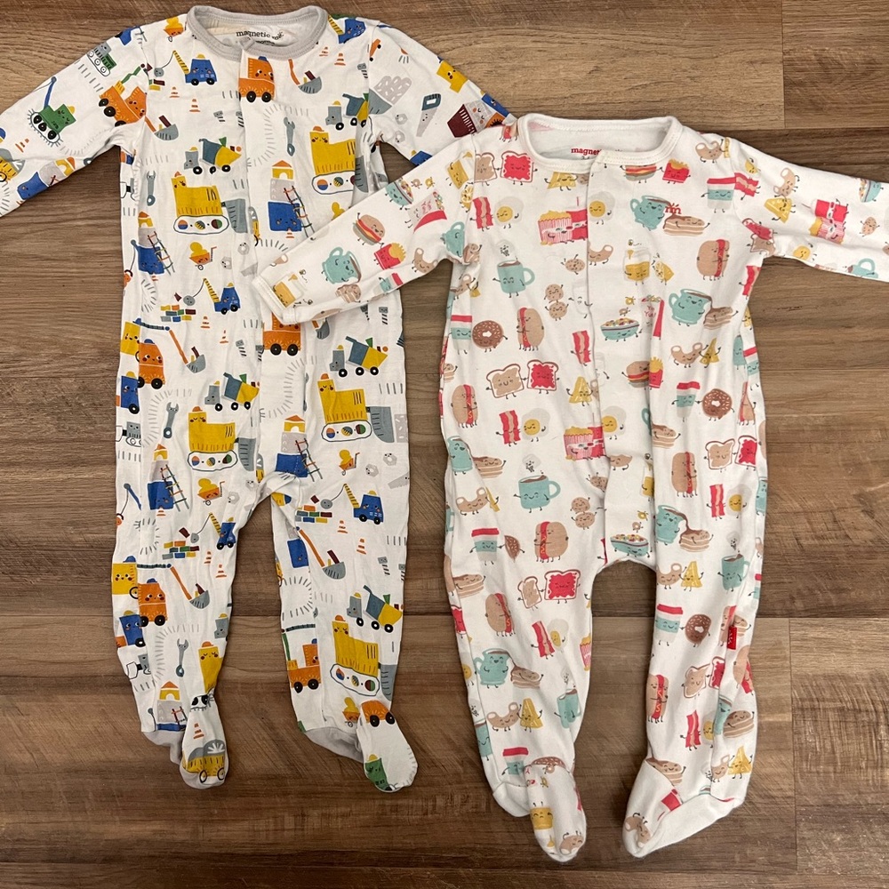 Magnetic Me footie bundle
